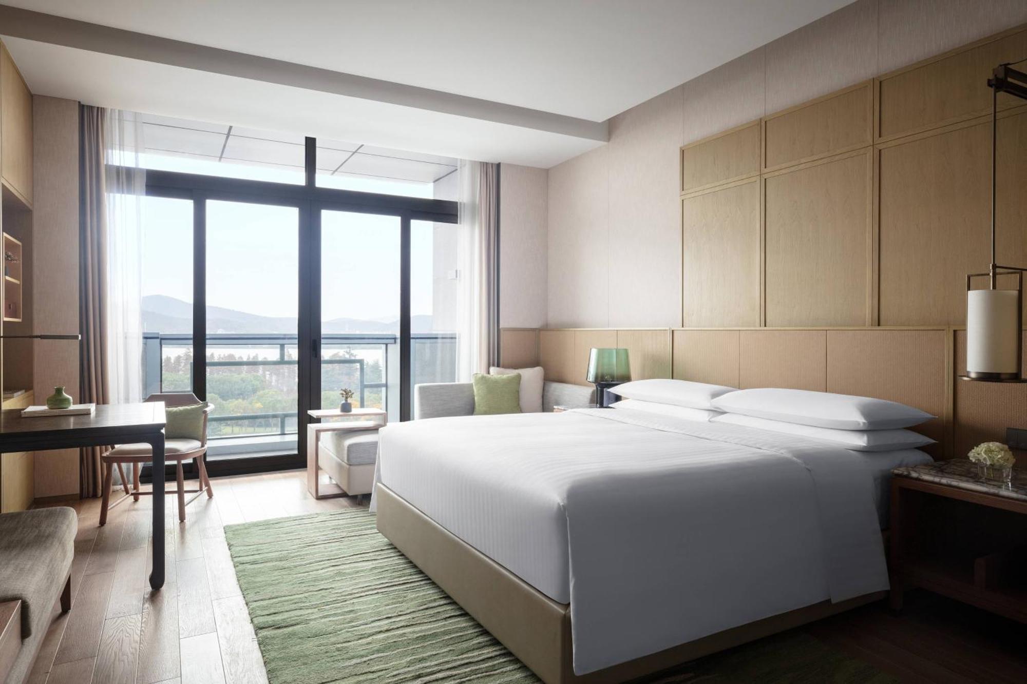 Wuxi Marriott Hotel Lihu Lake Экстерьер фото