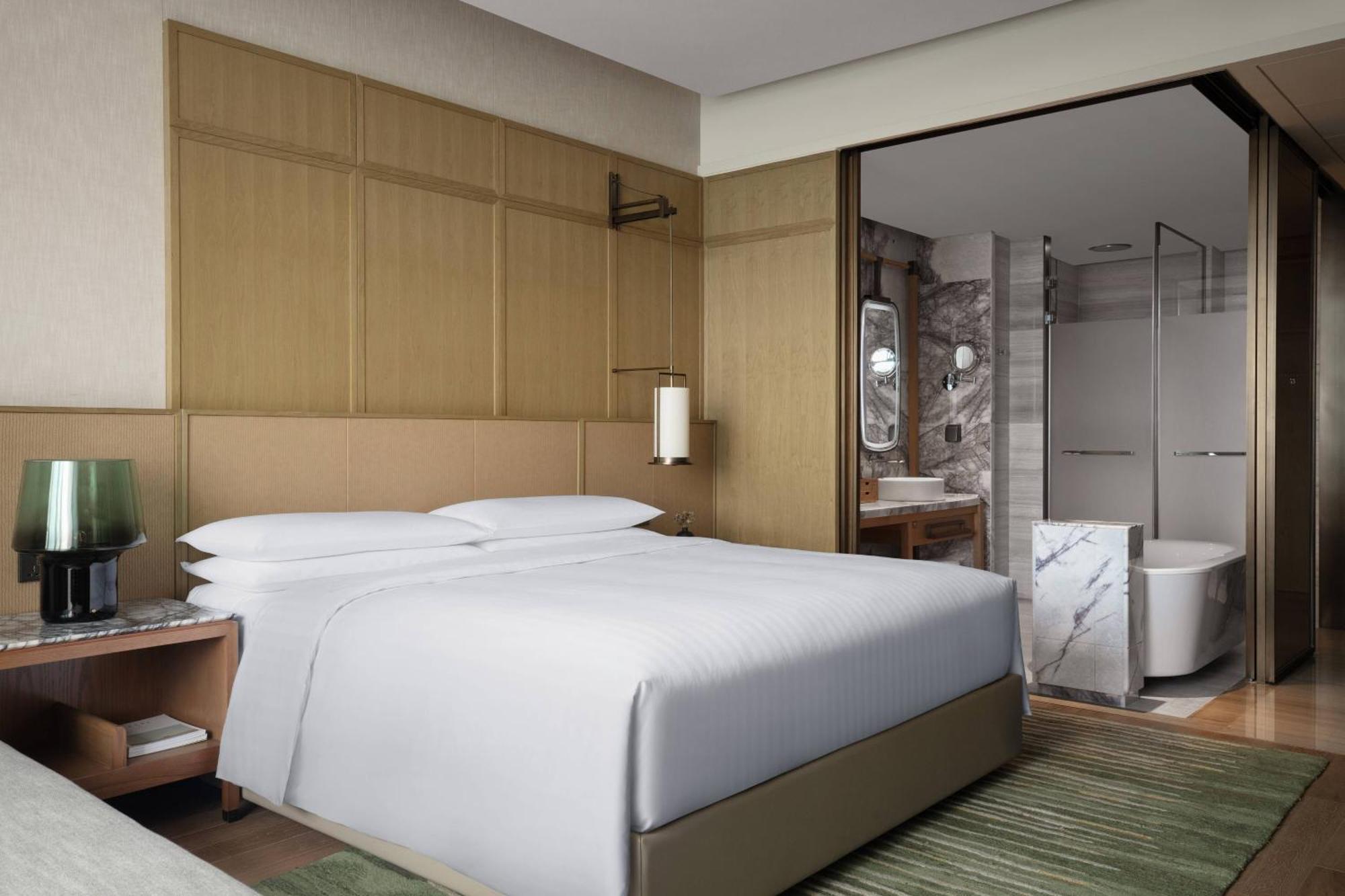 Wuxi Marriott Hotel Lihu Lake Экстерьер фото